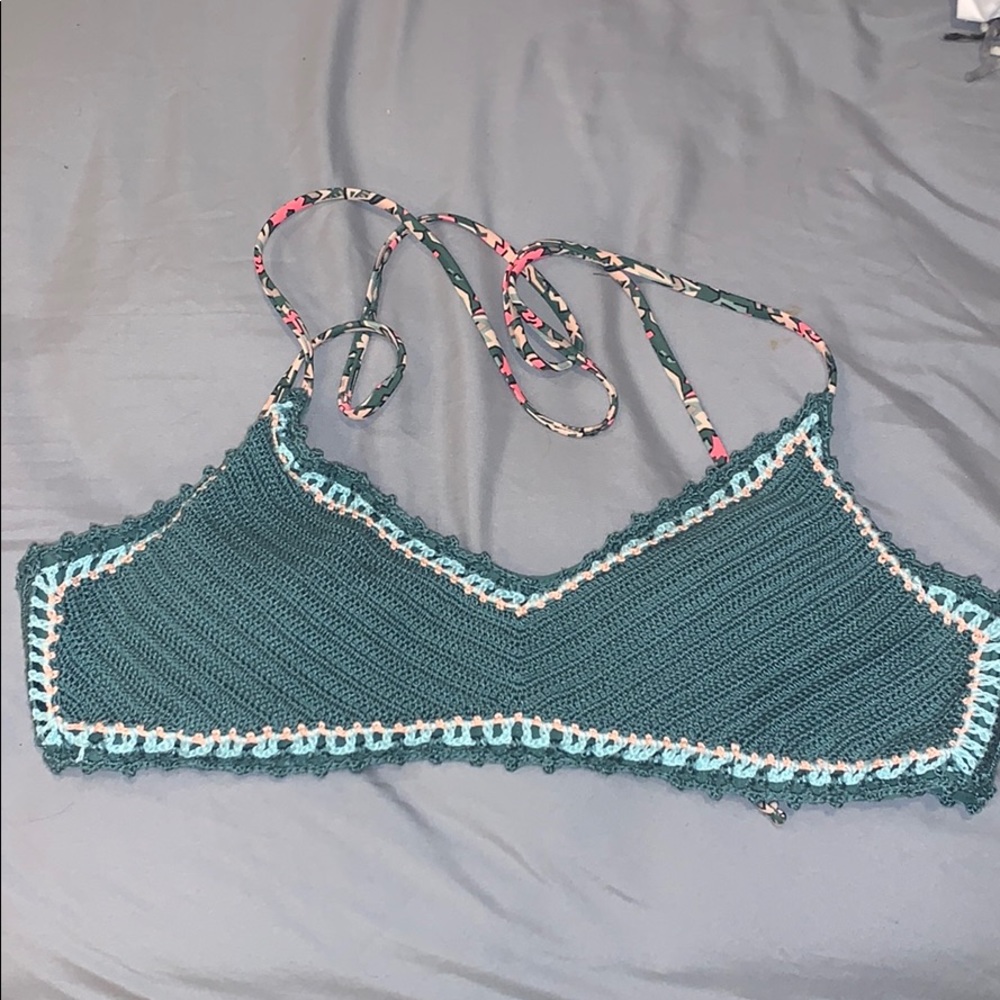 Bikini top